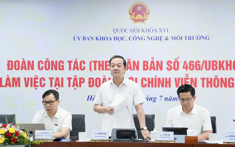 Gỡ vướng từ thực tiễn để hoàn thiện chính sách về tần số, viễn thông và giao dịch điện tử