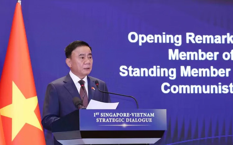 Viet Nam, Singapore hold first strategic dialogue