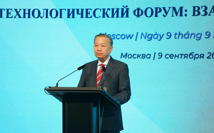 Five major orientations to boost strategic tech cooperation between Viet Nam and Russia