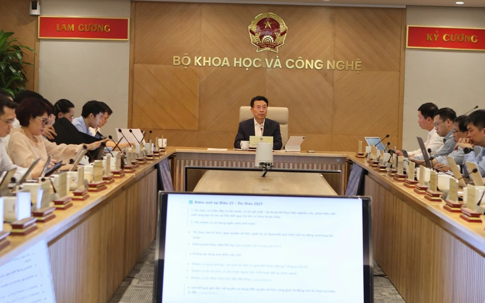 Tạo bệ phóng để khoa học và công nghệ cất cánh