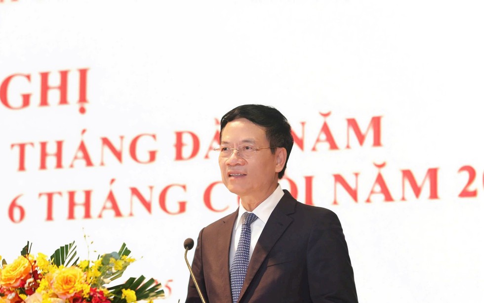 Điểm tin Khoa học và Công nghệ tháng 7