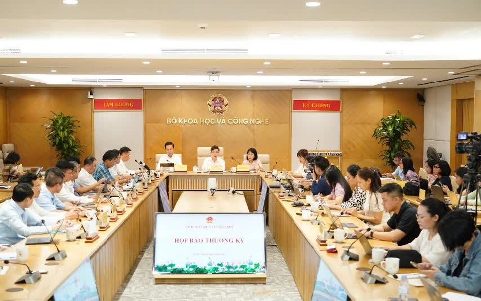 Ưu tiên nhân lực chất lượng cao, thúc đẩy sản phẩm công nghệ chiến lược