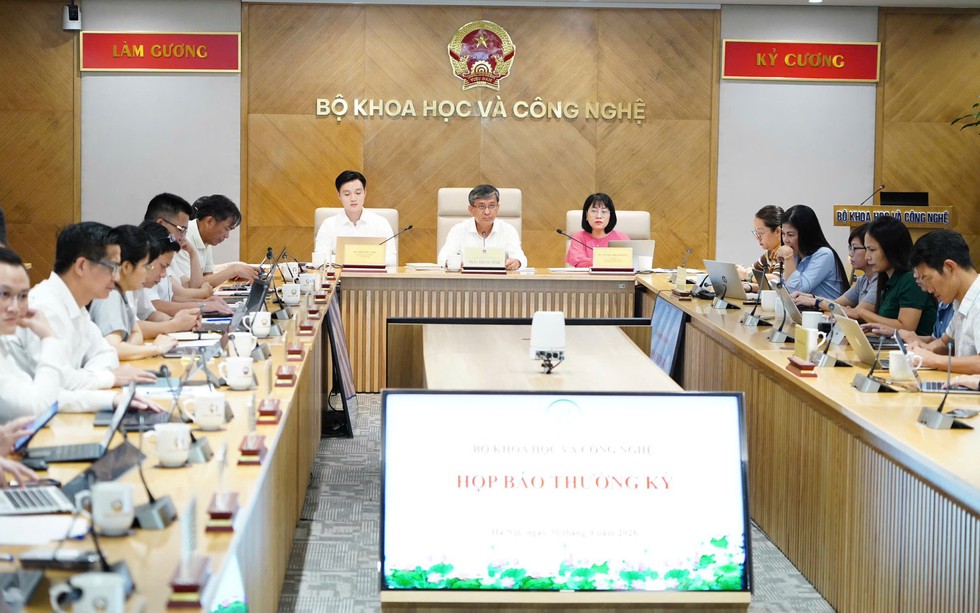 Công nghiệp công nghệ số tăng 36%, doanh thu tháng 9 vượt 770.000 tỷ đồng